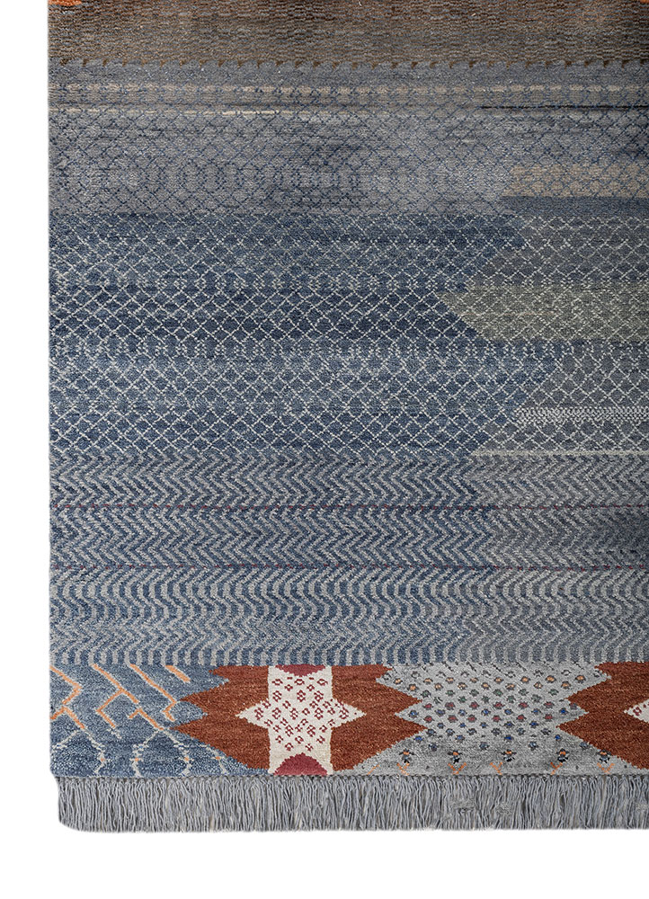 manchaha blue wool and bamboo silk hand knotted Rug - Corner