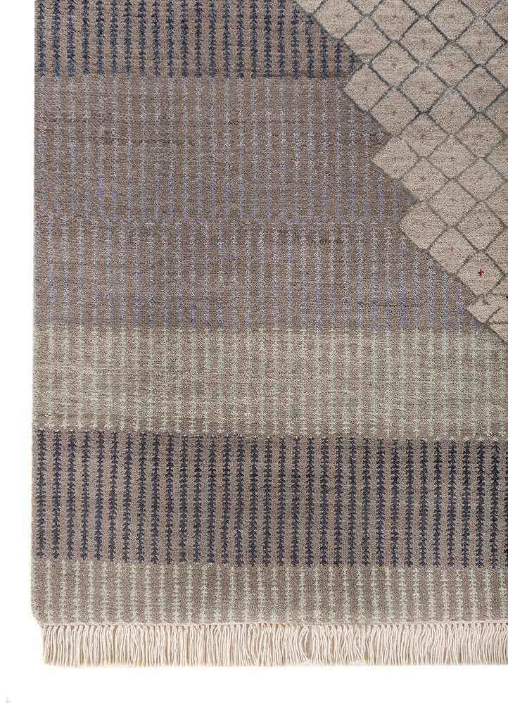 manchaha grey and black wool and bamboo silk hand knotted Rug - Corner