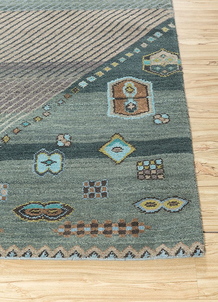 manchaha blue wool and bamboo silk hand knotted Rug - Corner
