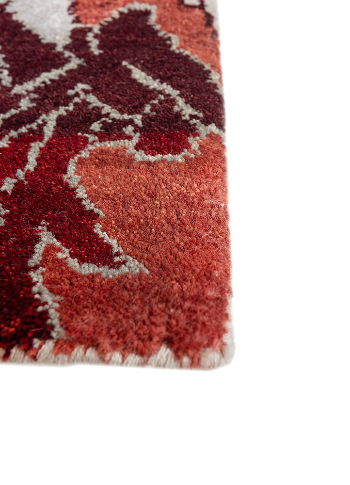 manchaha ivory wool and bamboo silk hand knotted Rug - Corner
