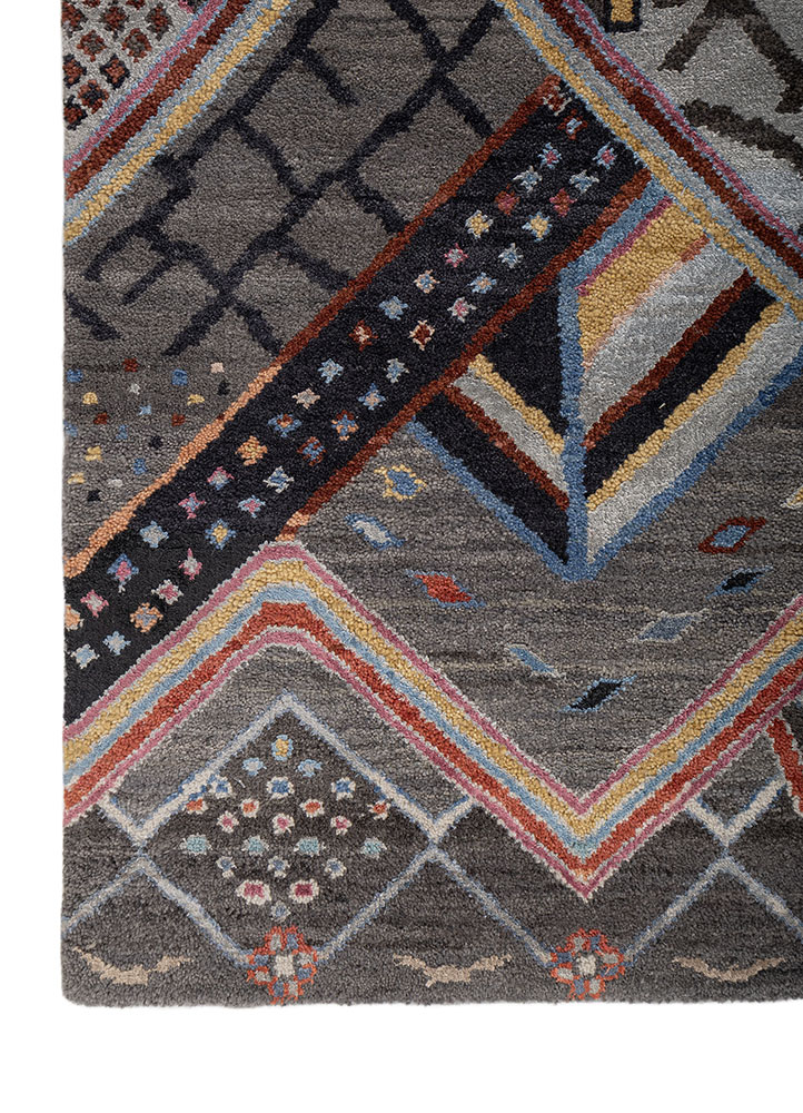 manchaha grey and black wool and bamboo silk hand knotted Rug - Corner