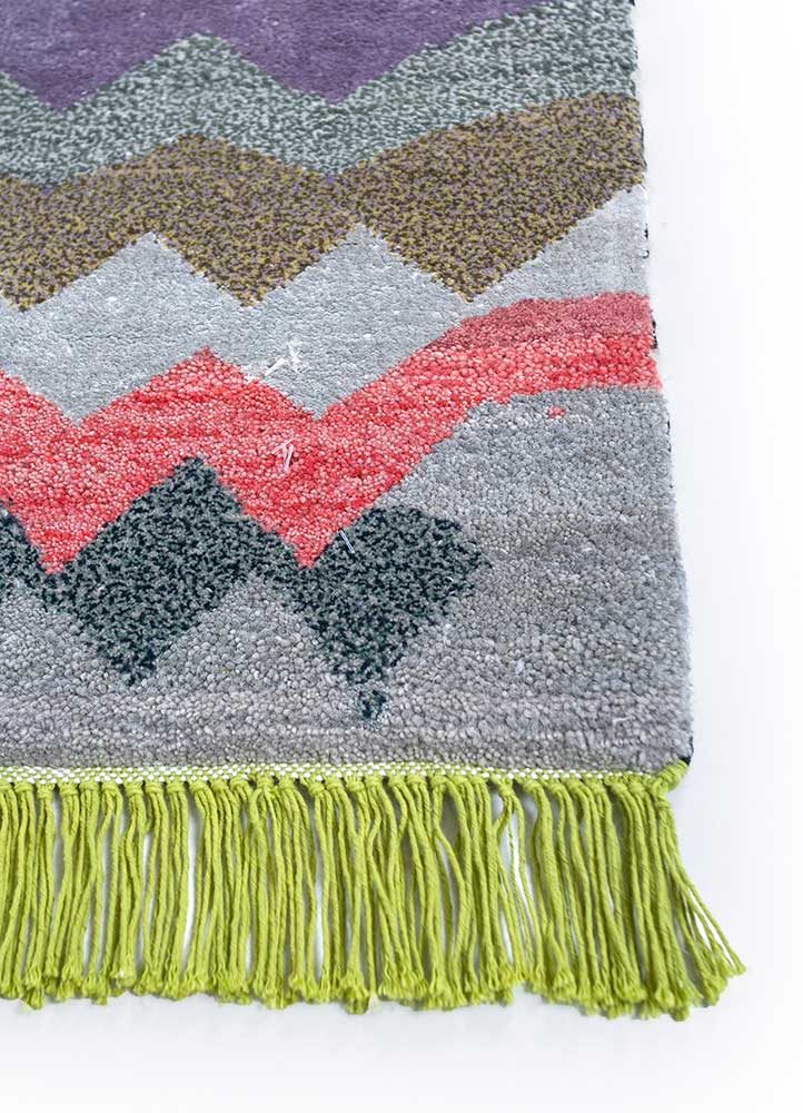 freedom manchaha grey and black wool and bamboo silk hand knotted Rug - Corner