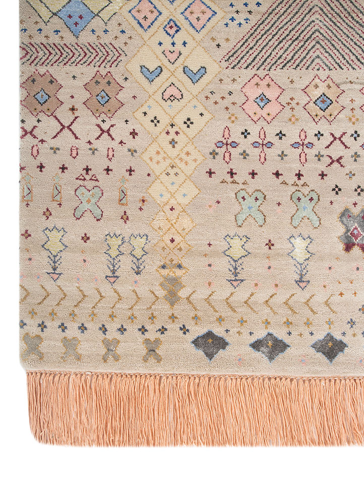 freedom manchaha ivory wool and bamboo silk hand knotted Rug - Corner