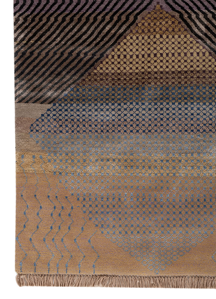freedom manchaha gold wool and bamboo silk hand knotted Rug - Corner
