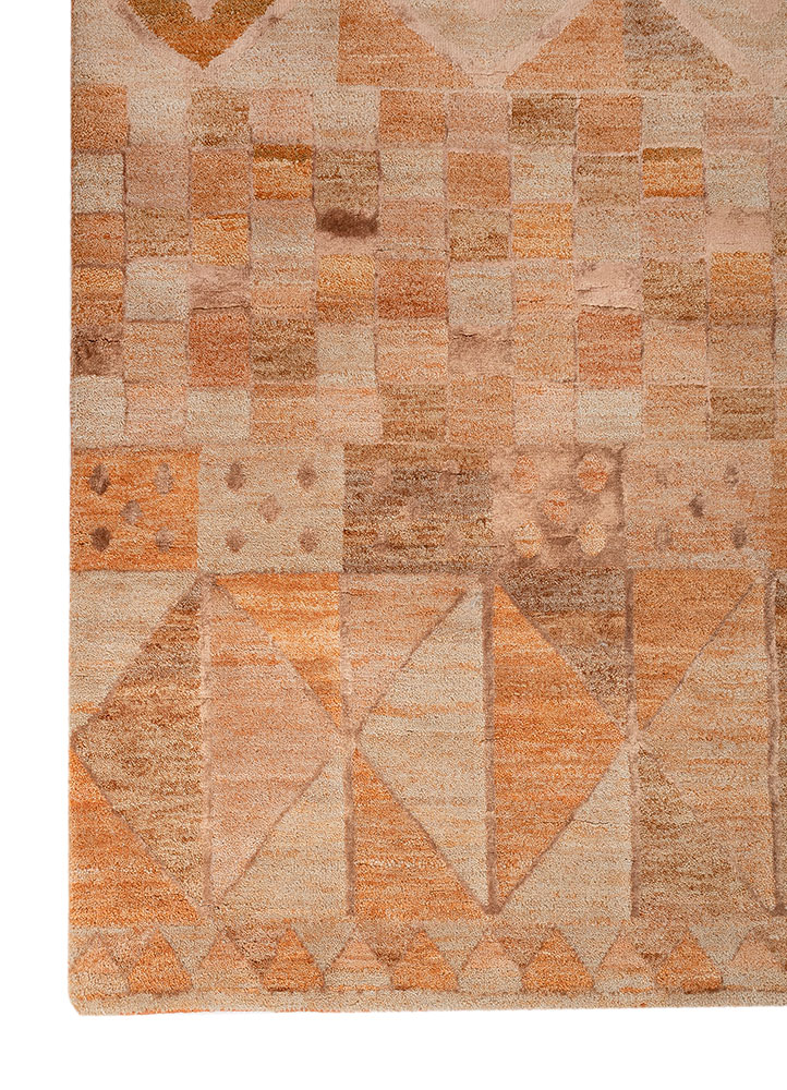 manchaha beige and brown wool and bamboo silk hand knotted Rug - Corner