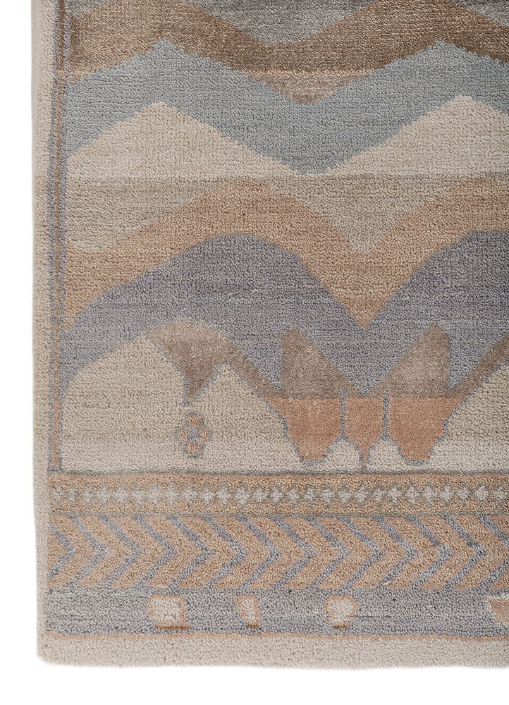 manchaha beige and brown wool and bamboo silk hand knotted Rug - Corner