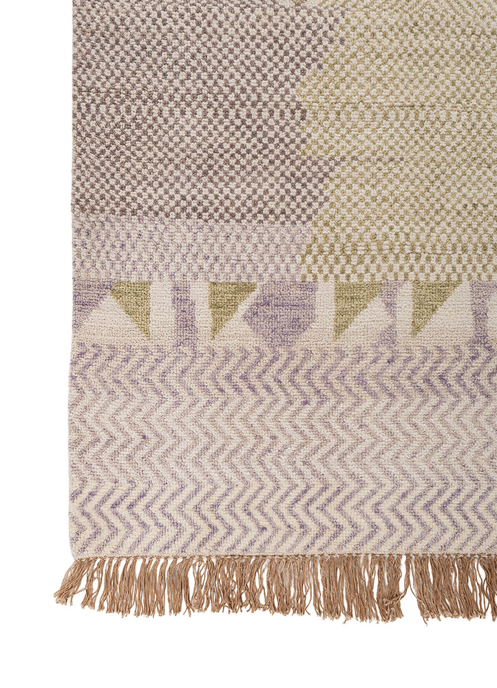 manchaha green wool hand knotted Rug - Corner