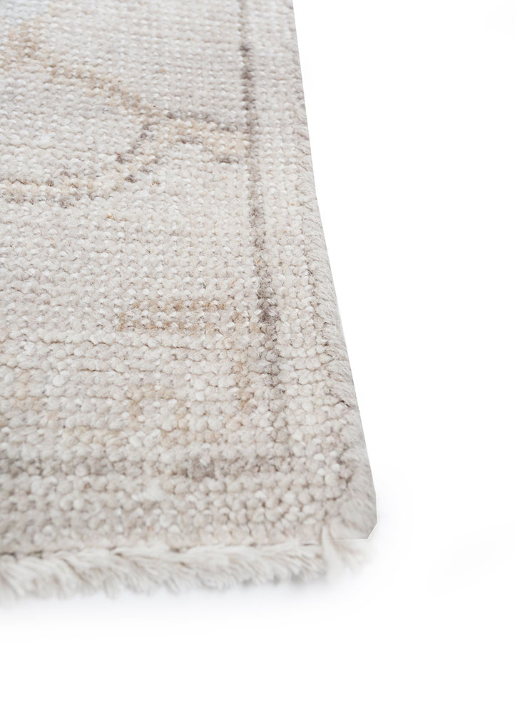 erbe grey and black wool hand knotted Rug - Corner