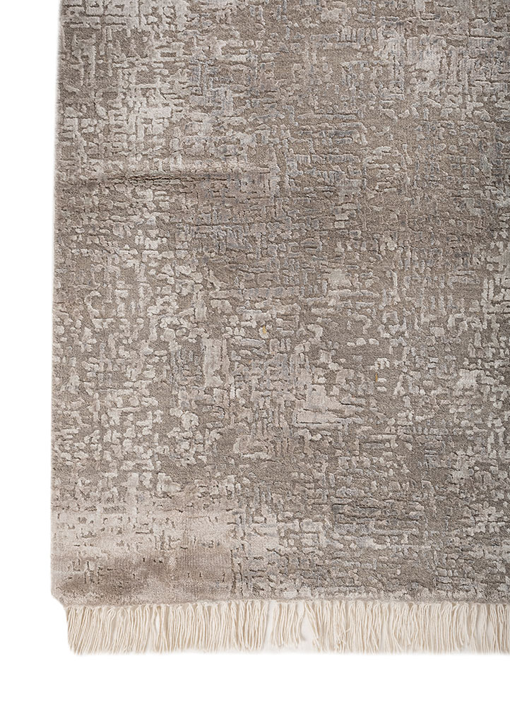 entropy grey and black wool and bamboo silk hand knotted Rug - Corner