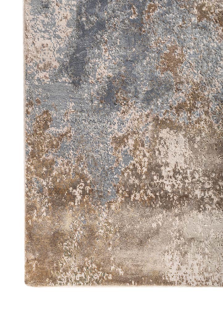 uvenuti ivory wool and bamboo silk hand knotted Rug - Corner