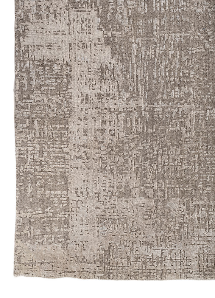 entropy ivory wool and bamboo silk hand knotted Rug - Corner