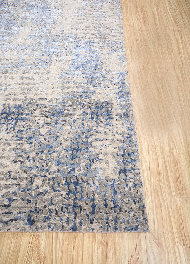 uvenuti blue wool and bamboo silk hand knotted Rug - Corner