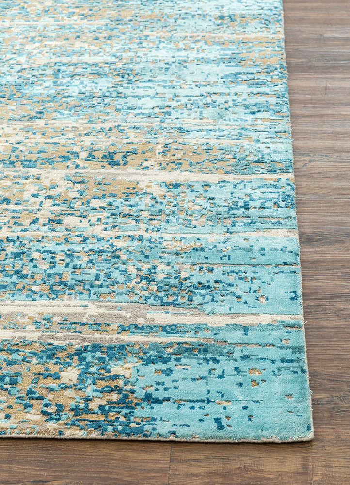 uvenuti ivory wool and bamboo silk hand knotted Rug - Corner