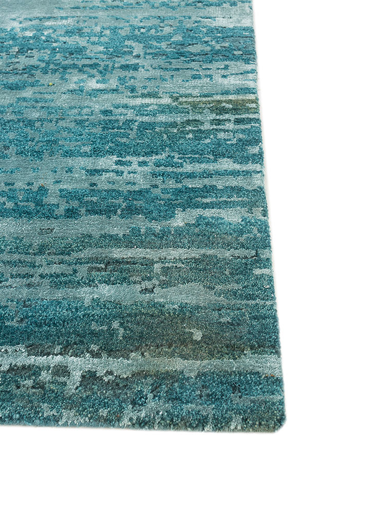 uvenuti blue wool and bamboo silk hand knotted Rug - Corner