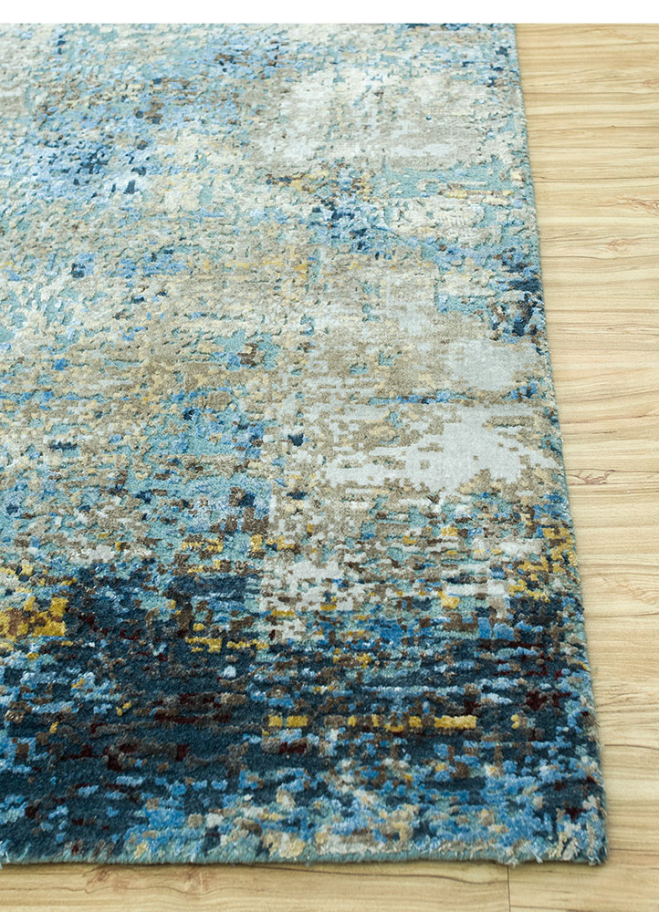 uvenuti grey and black wool and bamboo silk hand knotted Rug - Corner
