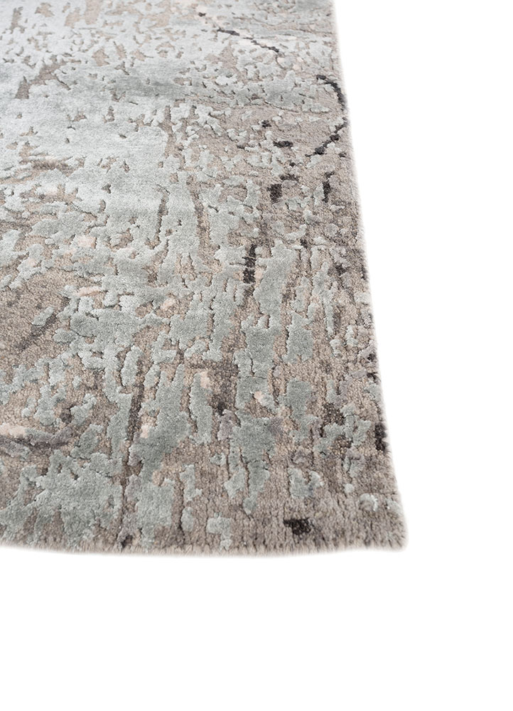 uvenuti grey and black wool and bamboo silk hand knotted Rug - Corner