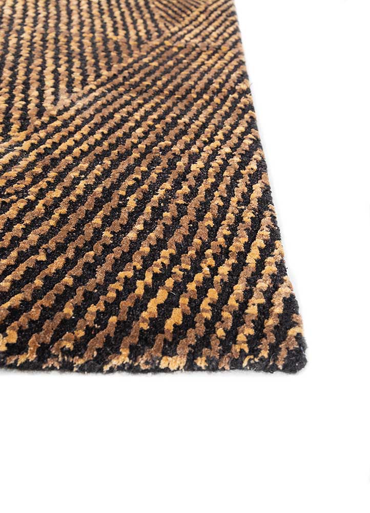 uvenuti grey and black wool and bamboo silk hand knotted Rug - Corner