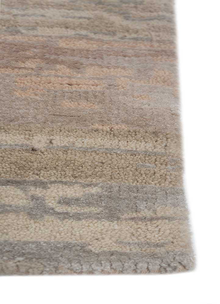 entropy ivory wool and bamboo silk hand knotted Rug - Corner