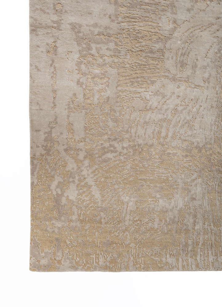 aprezo beige and brown wool and bamboo silk hand knotted Rug - Corner
