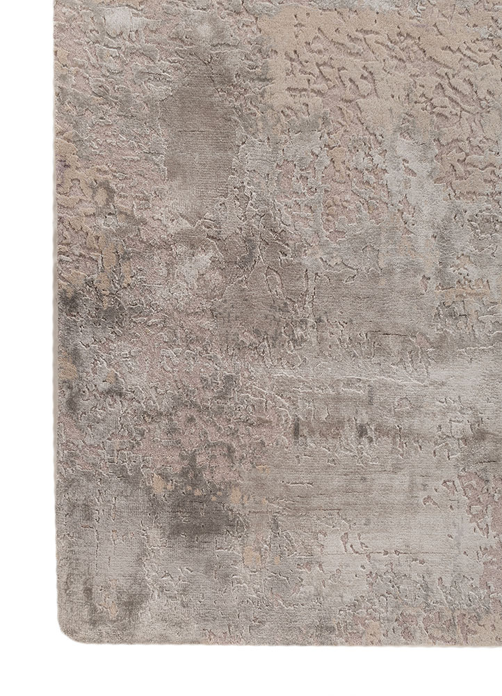 uvenuti ivory wool and bamboo silk hand knotted Rug - Corner