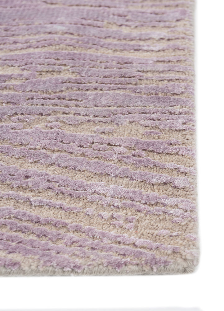 uvenuti grey and black wool and bamboo silk hand knotted Rug - Corner