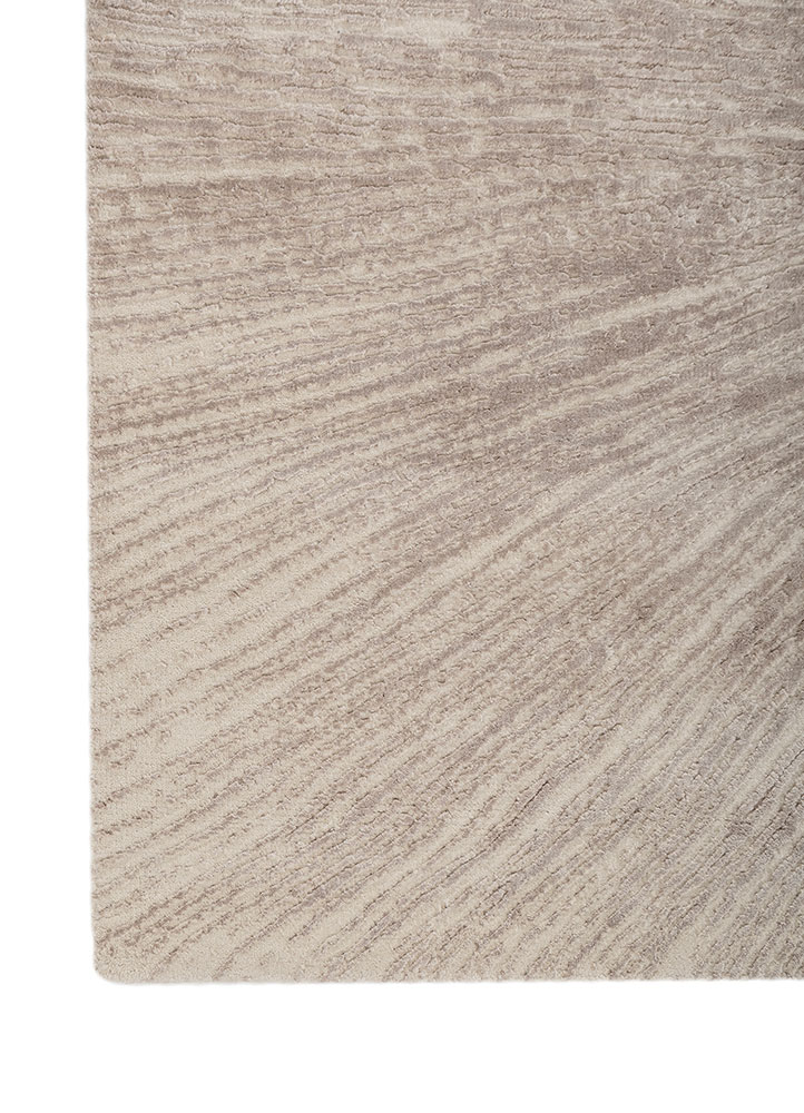 uvenuti ivory wool and bamboo silk hand knotted Rug - Corner