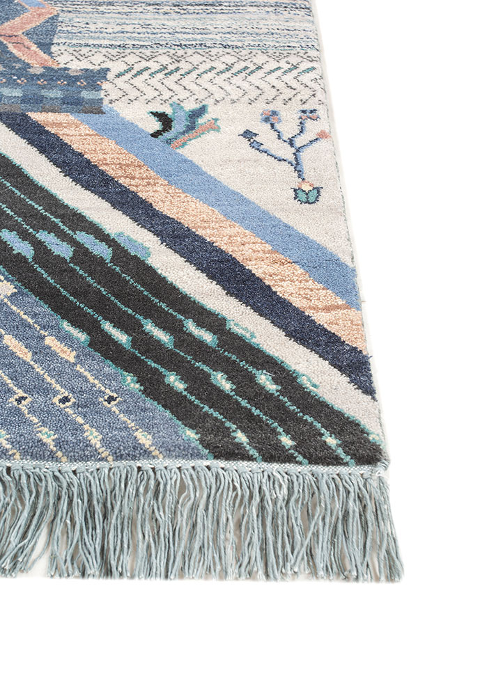 manchaha blue wool and silk hand knotted Rug - Corner