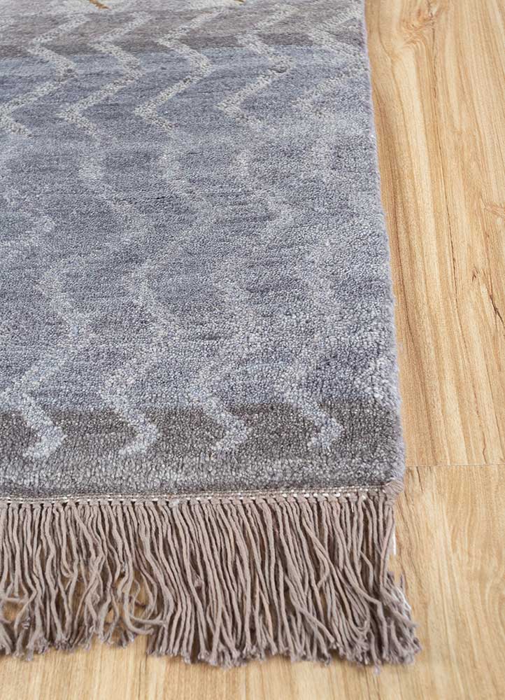manchaha grey and black wool and silk hand knotted Rug - Corner
