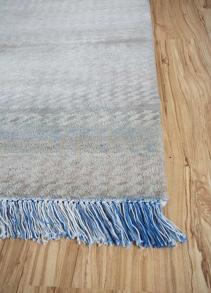 manchaha blue wool and silk hand knotted Rug - Corner