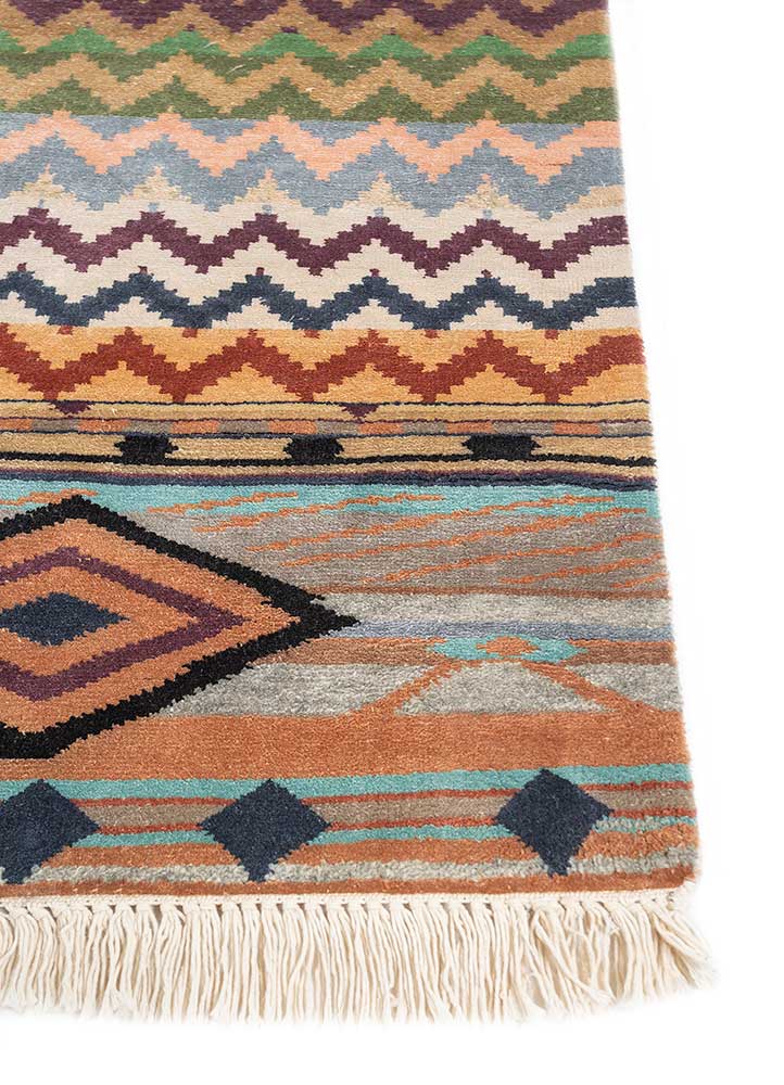 manchaha grey and black silk hand knotted Rug - Corner