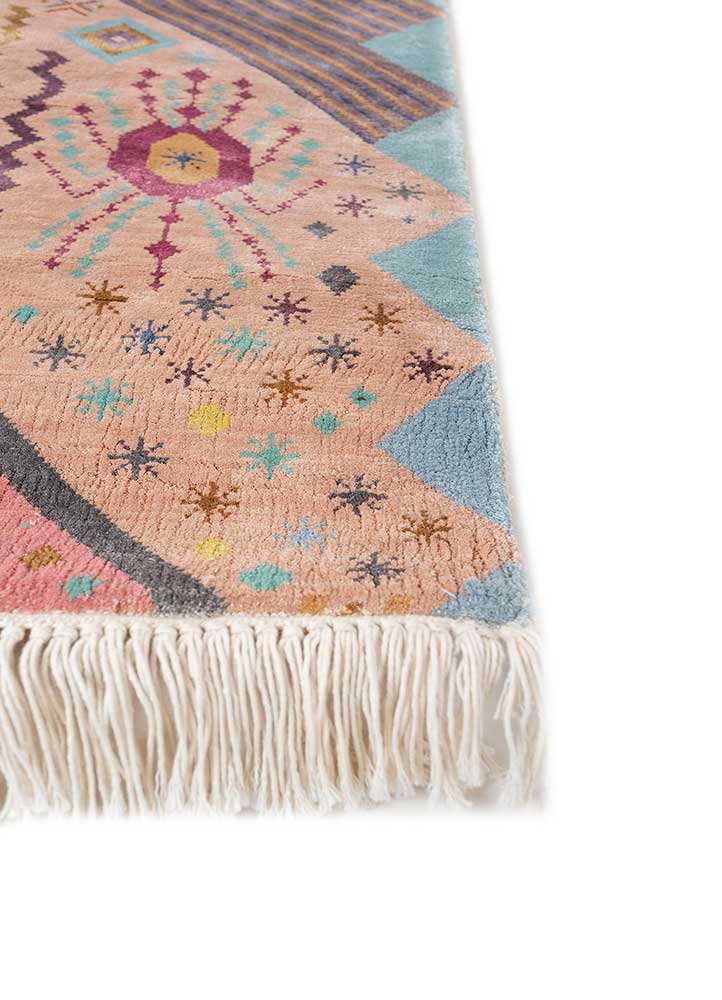 manchaha grey and black silk hand knotted Rug - Corner