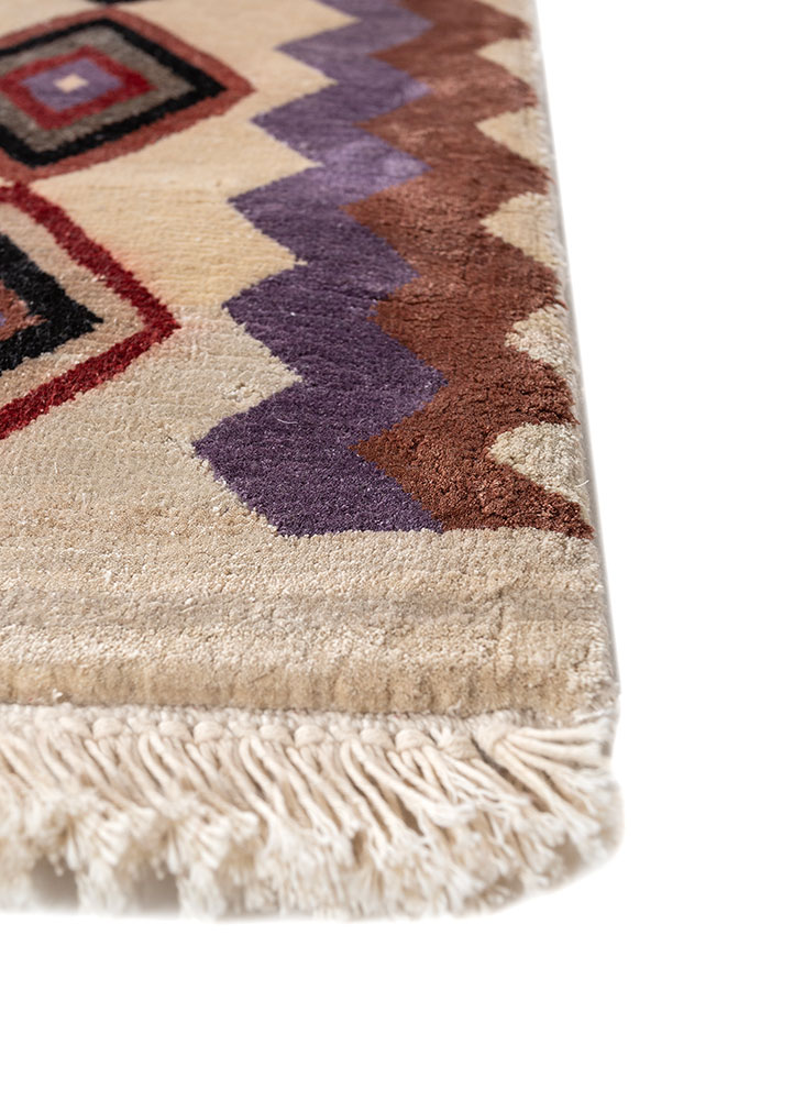 manchaha red and orange silk hand knotted Rug - Corner