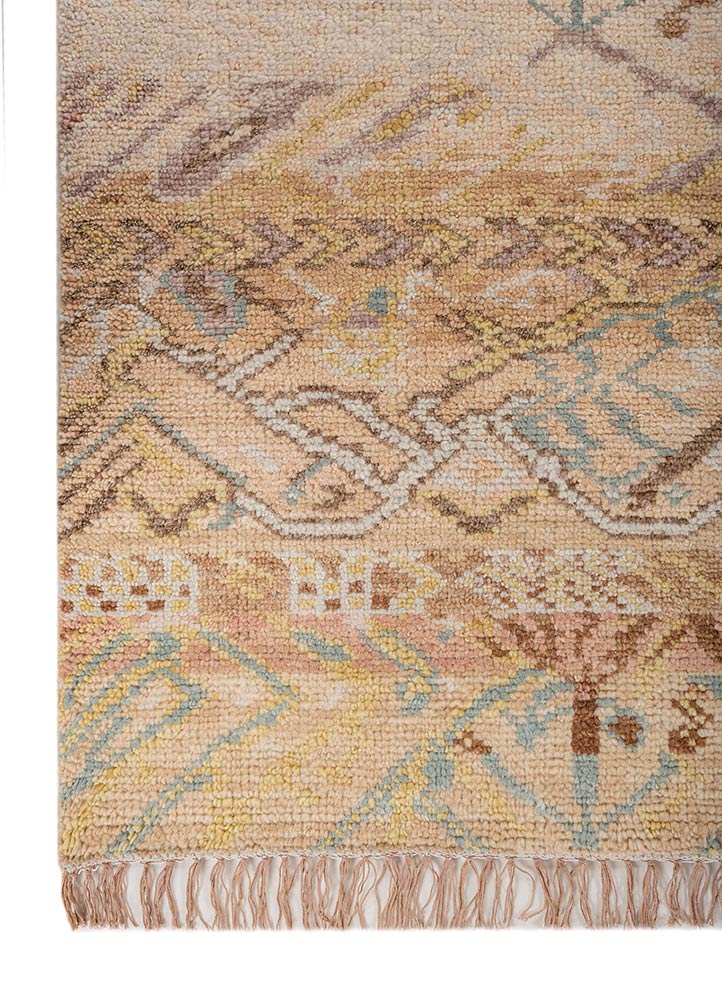 manchaha gold wool hand knotted Rug - Corner