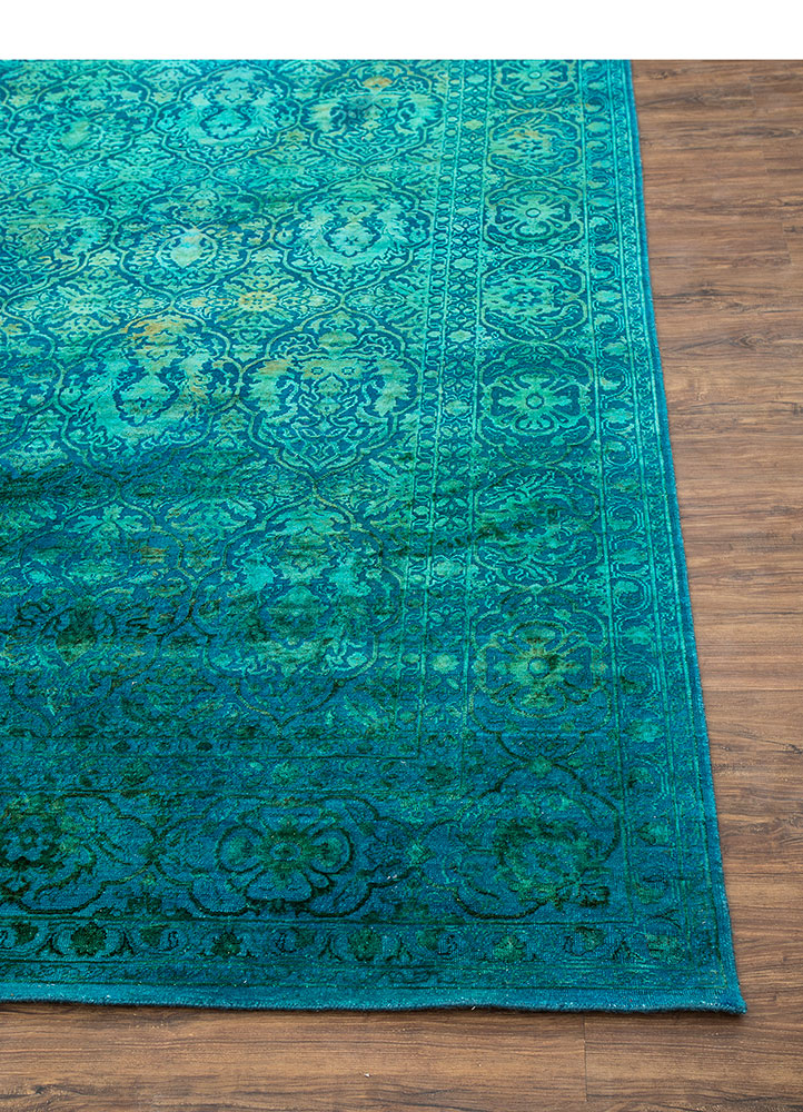 lacuna blue wool and silk hand knotted Rug - Corner