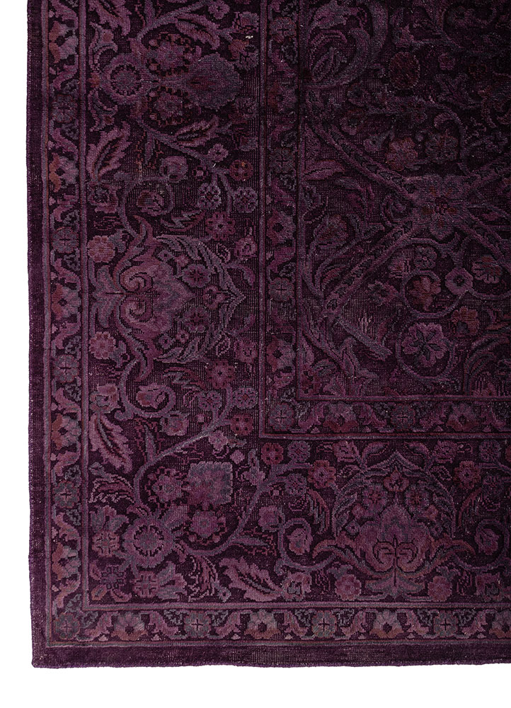 lacuna pink and purple wool and silk hand knotted Rug - Corner