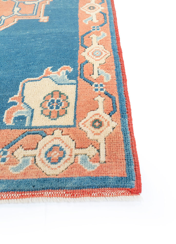 nuray blue wool hand knotted Rug - Corner