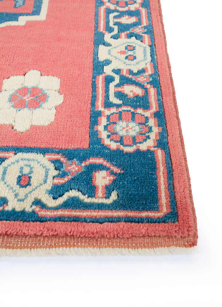 nuray red and orange wool hand knotted Rug - Corner