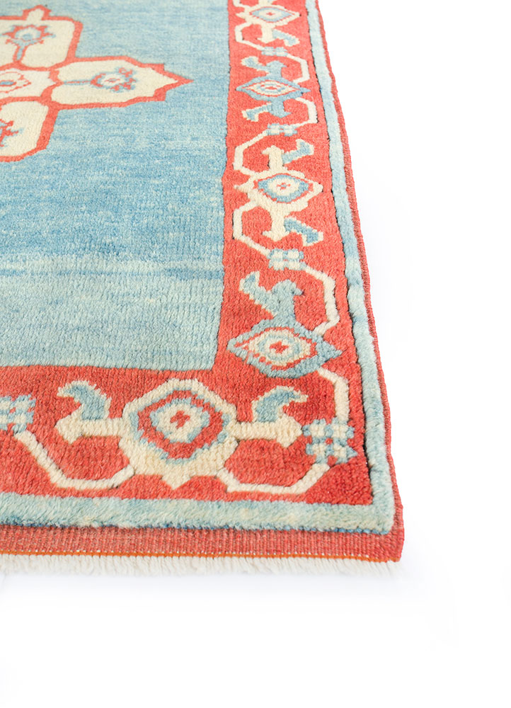 nuray blue wool hand knotted Rug - Corner