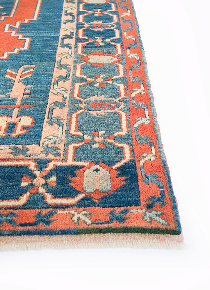 nuray blue wool hand knotted Rug - Corner