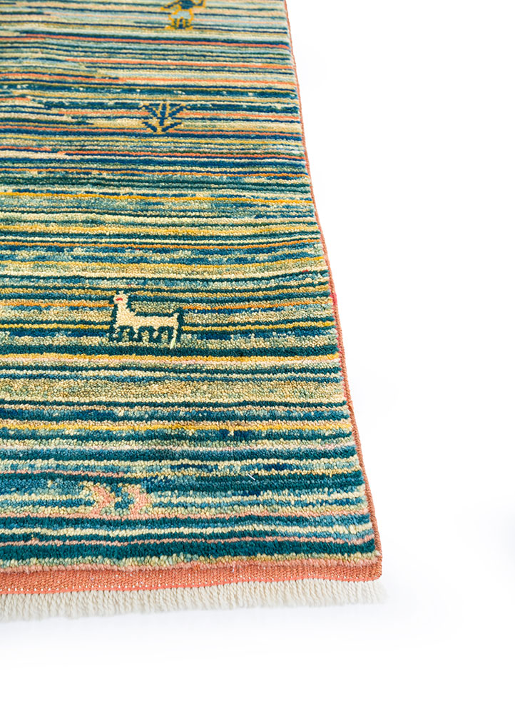 nuray green wool hand knotted Rug - Corner