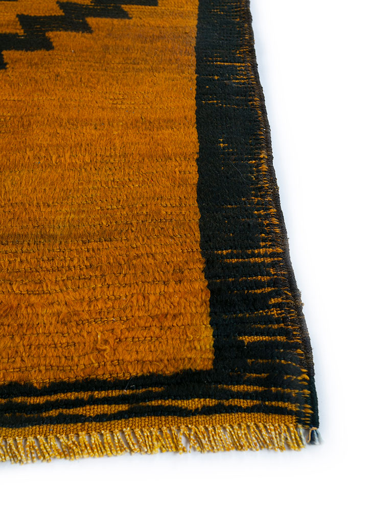 nuray red and orange wool hand knotted Rug - Corner
