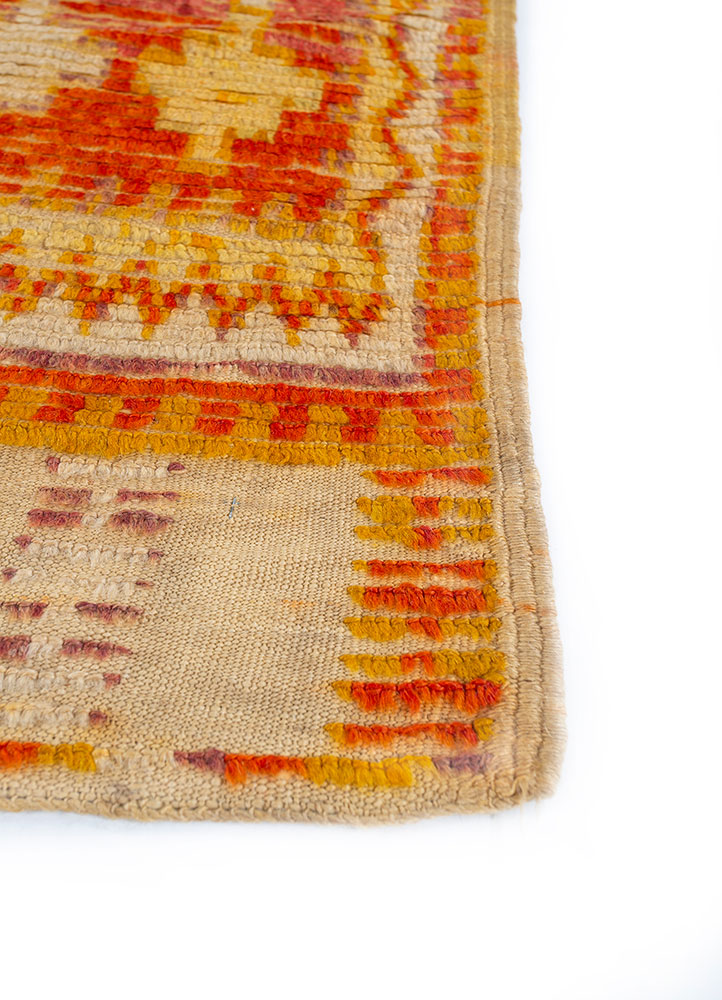 nuray red and orange wool hand knotted Rug - Corner