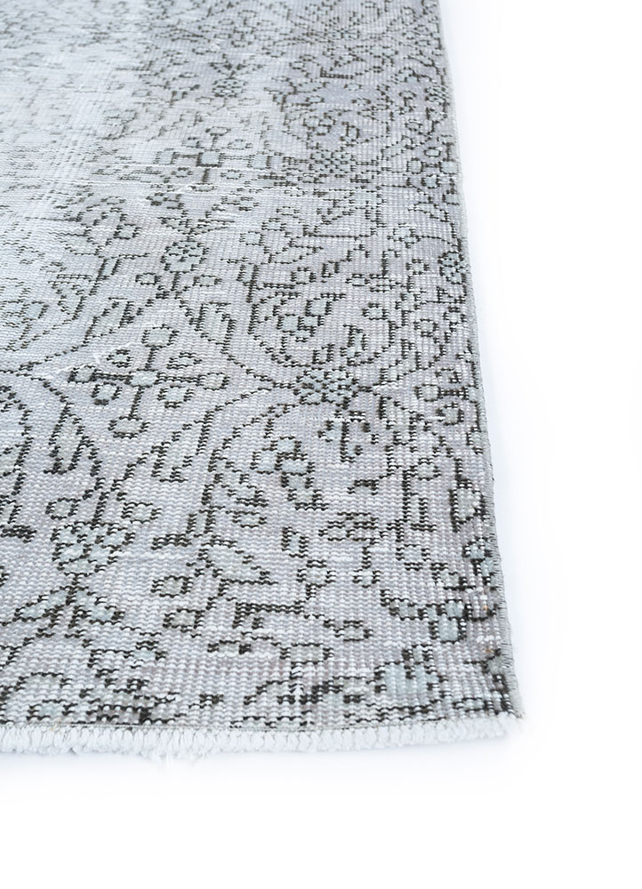 vintage grey and black wool hand knotted Rug - Corner