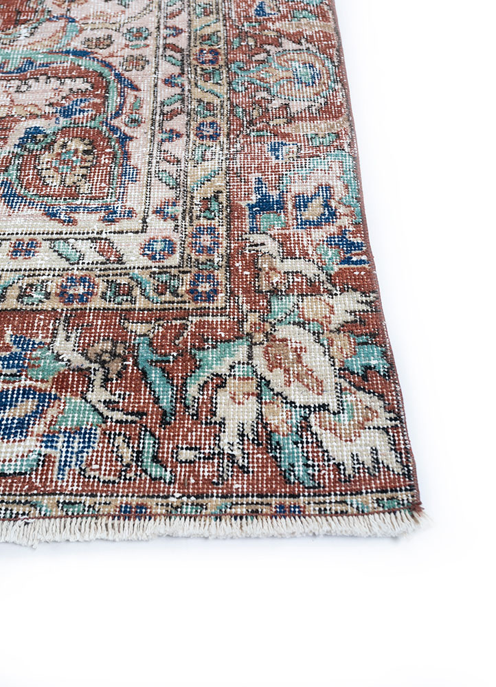 vintage blue wool hand knotted Rug - Corner