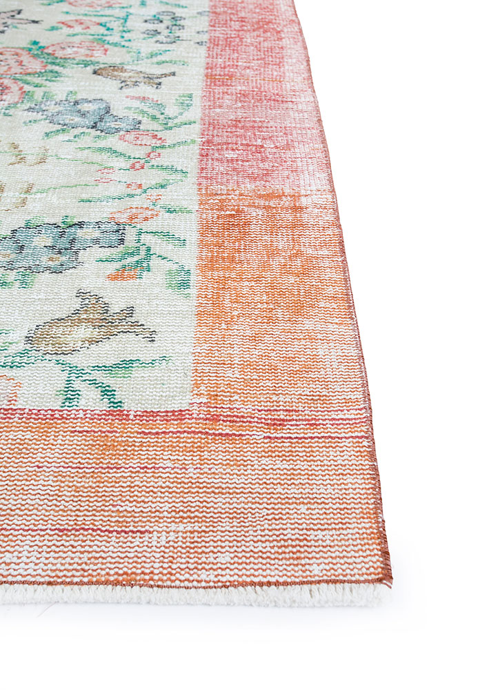 vintage red and orange wool hand knotted Rug - Corner
