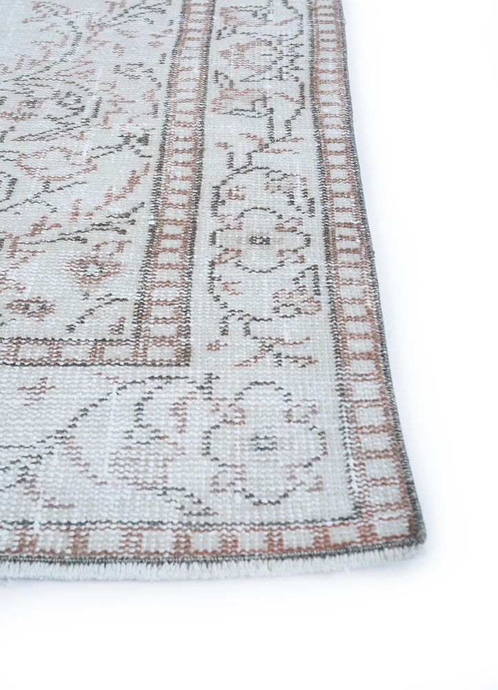vintage grey and black wool hand knotted Rug - Corner