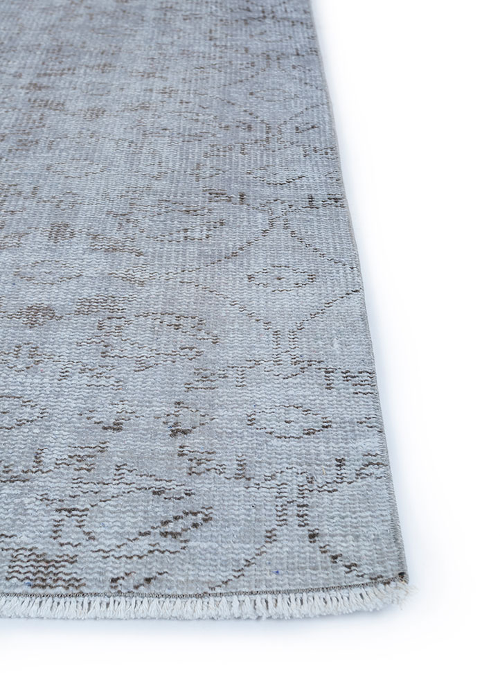vintage grey and black wool hand knotted Rug - Corner