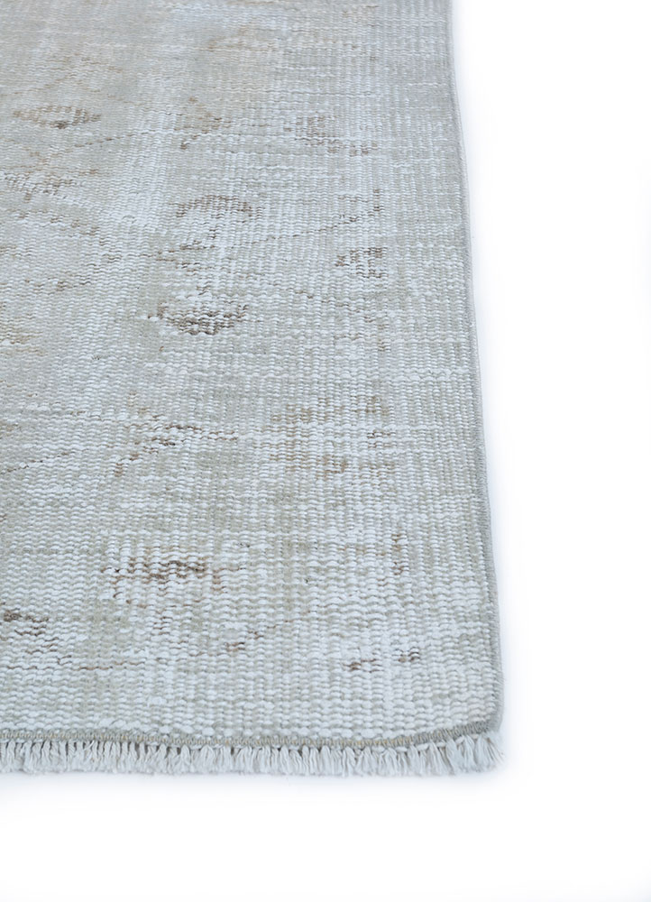 vintage grey and black wool hand knotted Rug - Corner