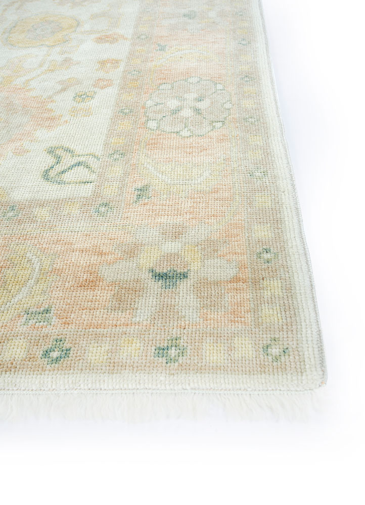 aalam red and orange wool hand knotted Rug - Corner