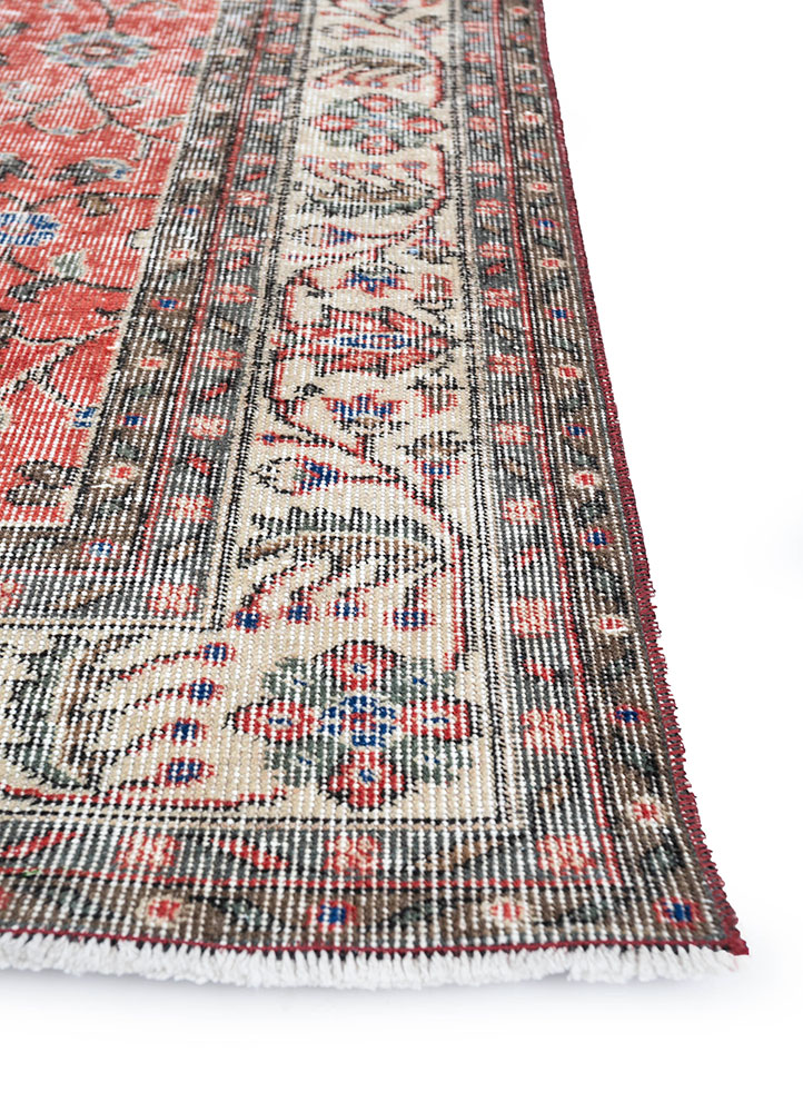 vintage red and orange wool hand knotted Rug - Corner